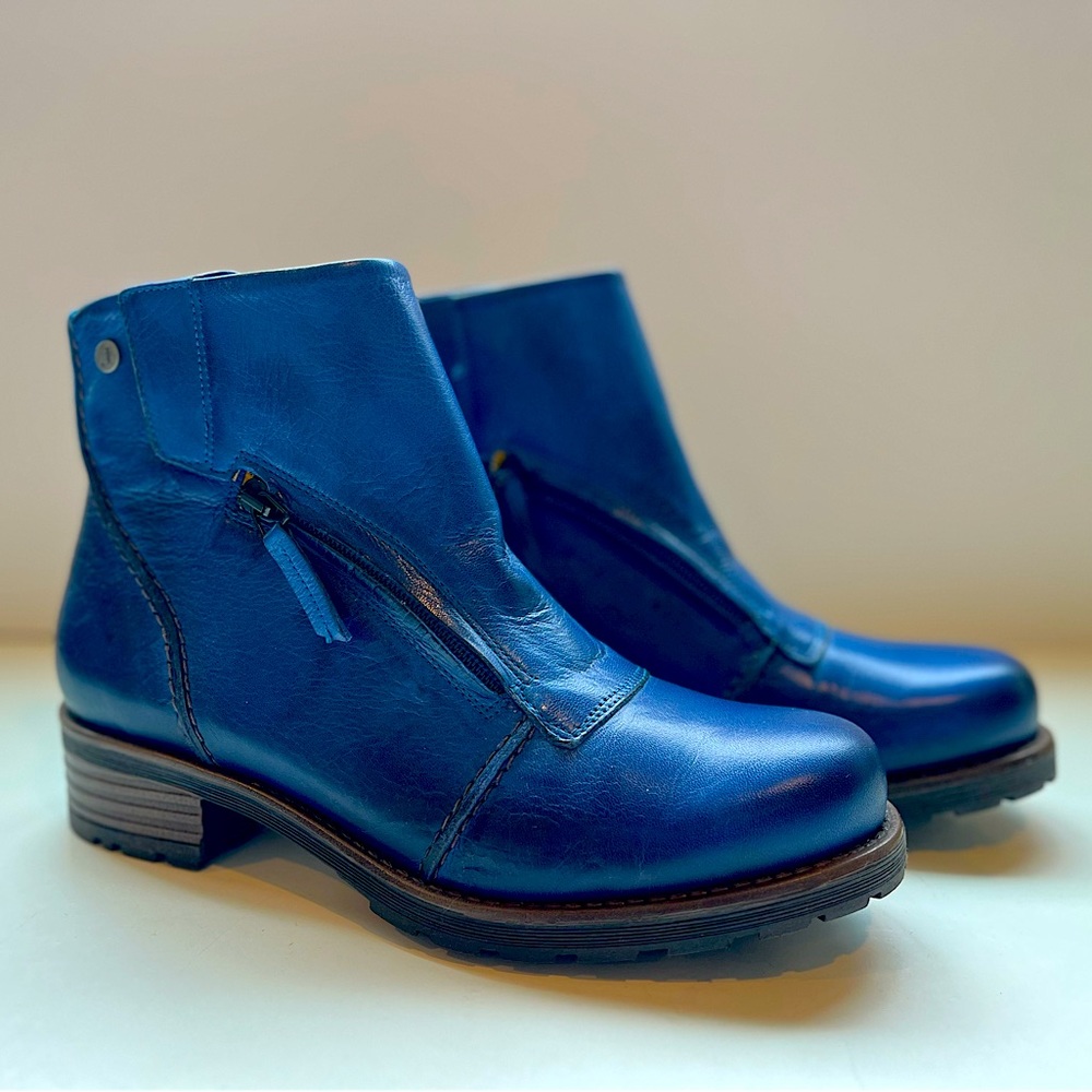 Jafa Zipper Ankle Boots - style #402 - size 38